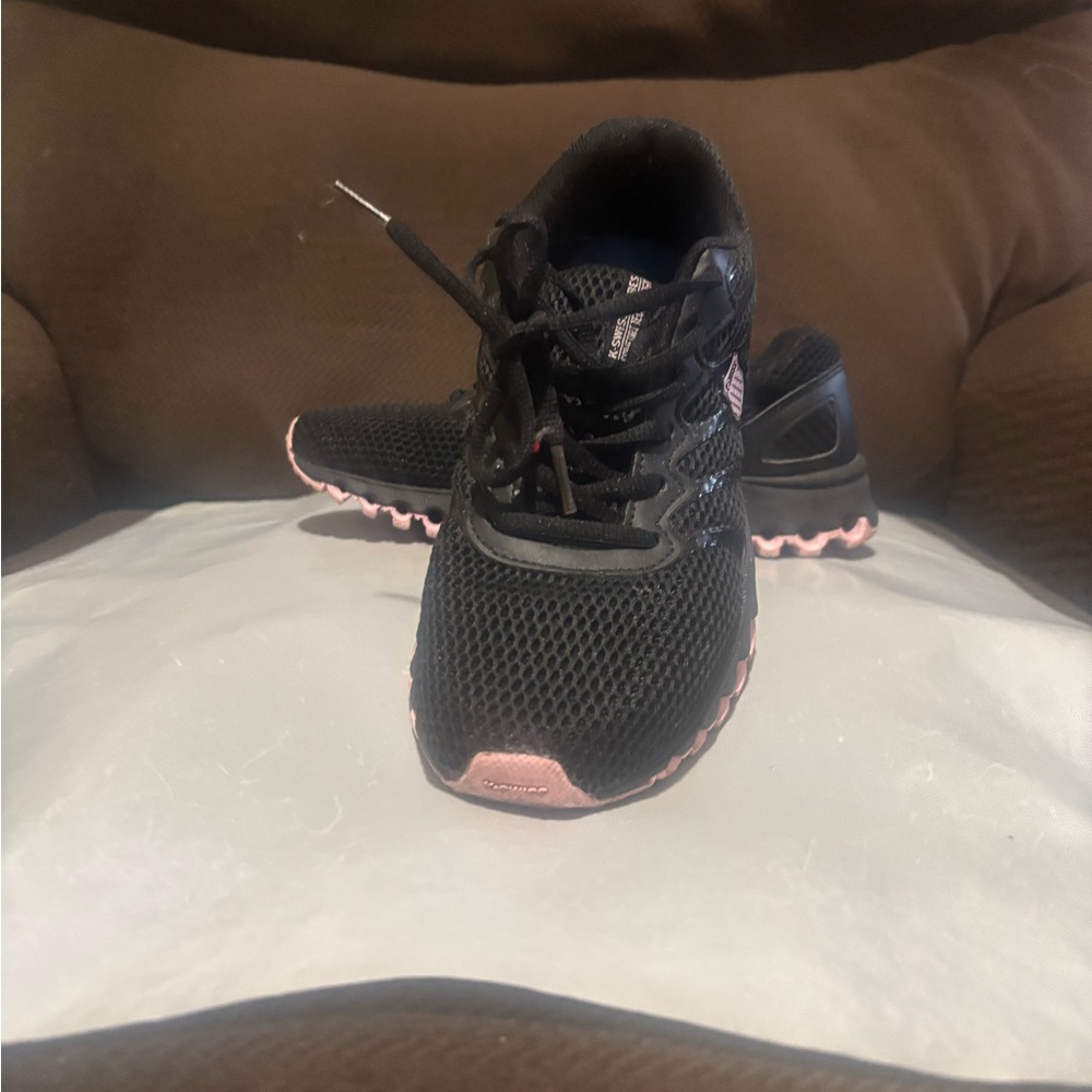 KSWISS tubes